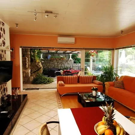 דירה Garden
